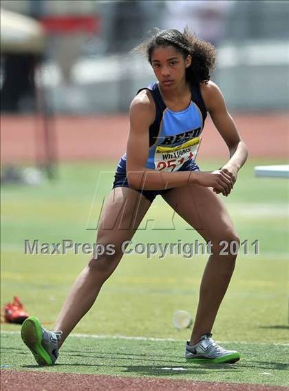 Thumbnail 2 in 44th Arcadia Invitational (Field Events) photogallery.