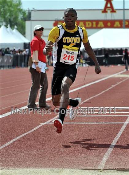 Thumbnail 2 in 44th Arcadia Invitational (Field Events) photogallery.