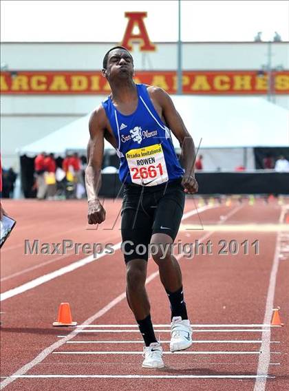 Thumbnail 2 in 44th Arcadia Invitational (Field Events) photogallery.