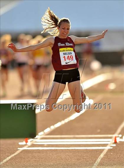 Thumbnail 2 in 44th Arcadia Invitational (Field Events) photogallery.