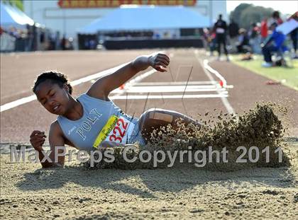 Thumbnail 3 in 44th Arcadia Invitational (Field Events) photogallery.