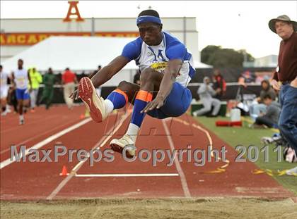 Thumbnail 1 in 44th Arcadia Invitational (Field Events) photogallery.