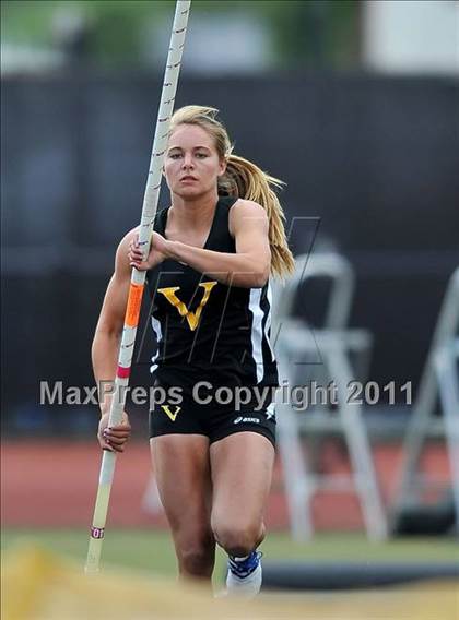 Thumbnail 1 in 44th Arcadia Invitational (Field Events) photogallery.