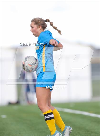 Thumbnail 1 in Regis Groff @ Timnath photogallery.