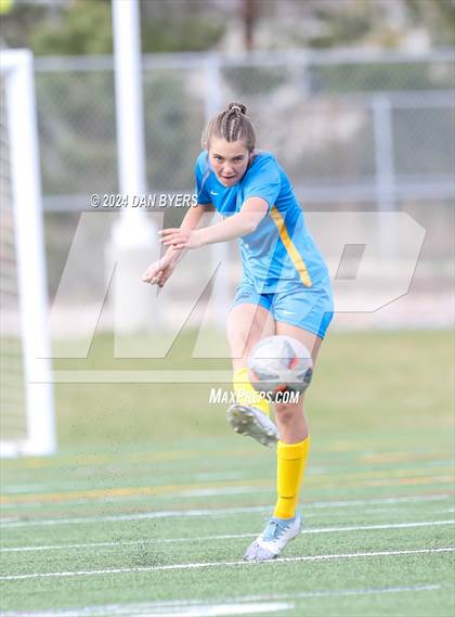 Thumbnail 3 in Regis Groff @ Timnath photogallery.