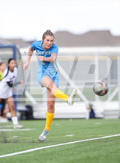 Thumbnail 2 in Regis Groff @ Timnath photogallery.