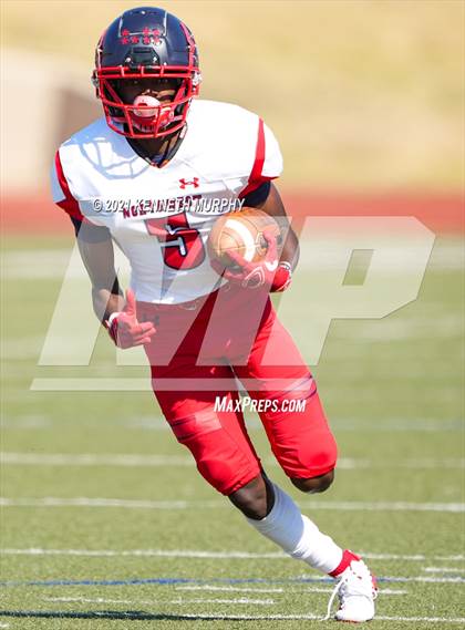 Thumbnail 3 in Arlington Heights vs Northwest photogallery.