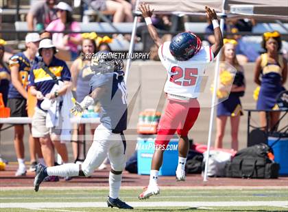 Thumbnail 3 in Arlington Heights vs Northwest photogallery.