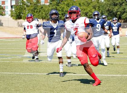 Thumbnail 3 in Arlington Heights vs Northwest photogallery.