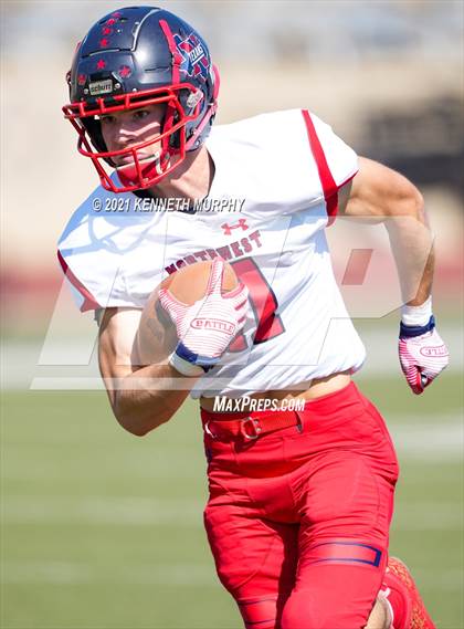 Thumbnail 2 in Arlington Heights vs Northwest photogallery.