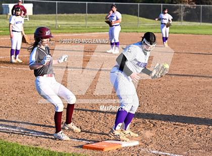 Thumbnail 3 in Mayflower @ Perryville photogallery.
