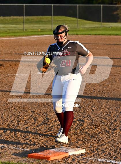 Thumbnail 3 in Mayflower @ Perryville photogallery.