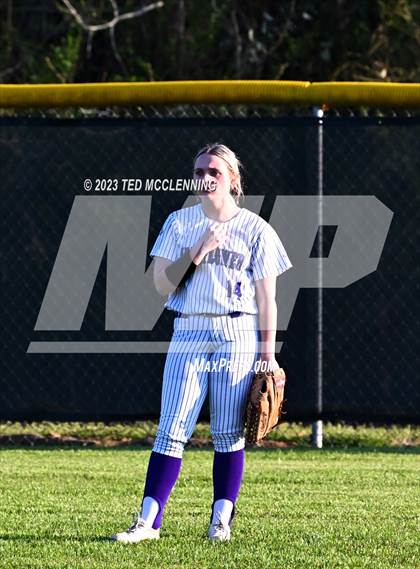 Thumbnail 1 in Mayflower @ Perryville photogallery.