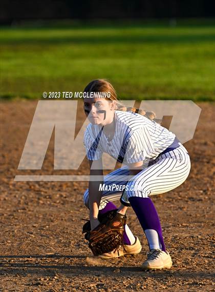 Thumbnail 2 in Mayflower @ Perryville photogallery.