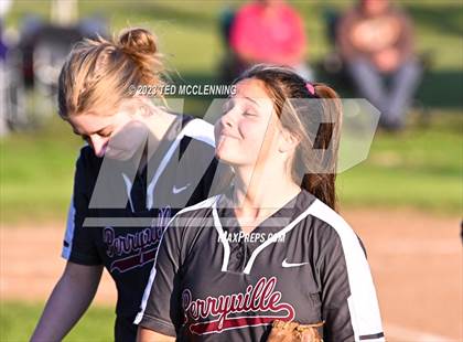 Thumbnail 2 in Mayflower @ Perryville photogallery.