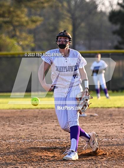 Thumbnail 1 in Mayflower @ Perryville photogallery.