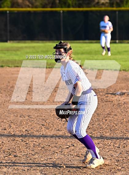 Thumbnail 1 in Mayflower @ Perryville photogallery.