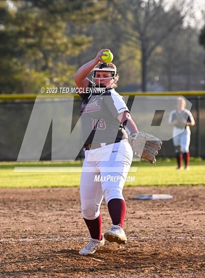 Thumbnail 3 in Mayflower @ Perryville photogallery.