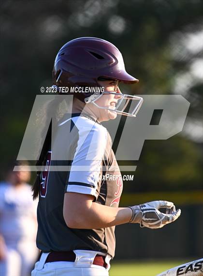 Thumbnail 1 in Mayflower @ Perryville photogallery.