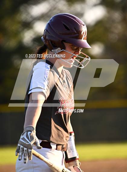Thumbnail 2 in Mayflower @ Perryville photogallery.