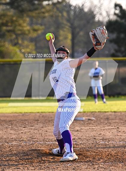 Thumbnail 1 in Mayflower @ Perryville photogallery.