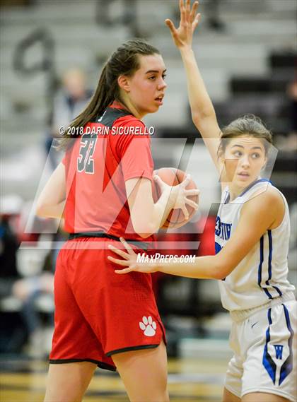 Thumbnail 1 in Mount Si vs. Westview (Nike Tournament of Champions) photogallery.