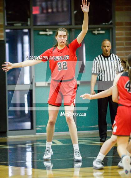 Thumbnail 3 in Mount Si vs. Westview (Nike Tournament of Champions) photogallery.