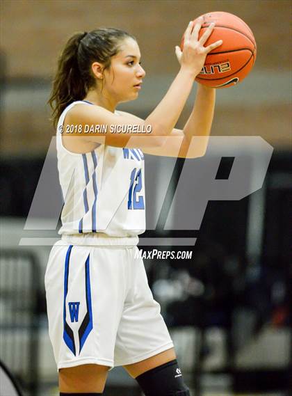 Thumbnail 2 in Mount Si vs. Westview (Nike Tournament of Champions) photogallery.
