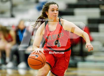 Thumbnail 1 in Mount Si vs. Westview (Nike Tournament of Champions) photogallery.