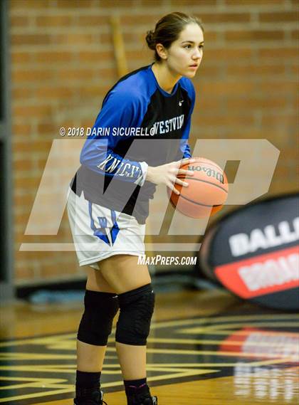 Thumbnail 1 in Mount Si vs. Westview (Nike Tournament of Champions) photogallery.