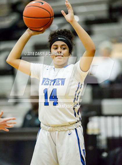Thumbnail 1 in Mount Si vs. Westview (Nike Tournament of Champions) photogallery.