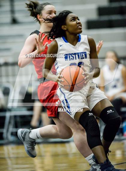 Thumbnail 3 in Mount Si vs. Westview (Nike Tournament of Champions) photogallery.