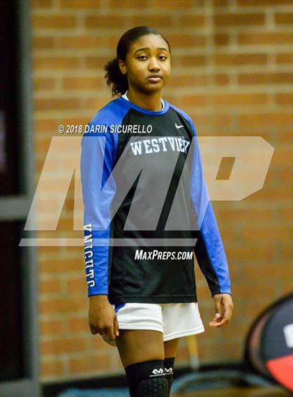 Thumbnail 2 in Mount Si vs. Westview (Nike Tournament of Champions) photogallery.