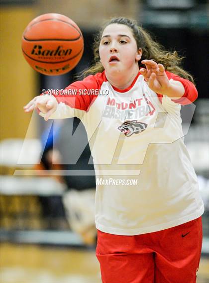 Thumbnail 1 in Mount Si vs. Westview (Nike Tournament of Champions) photogallery.