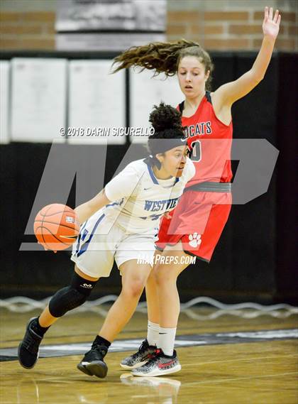 Thumbnail 1 in Mount Si vs. Westview (Nike Tournament of Champions) photogallery.