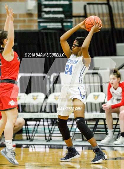 Thumbnail 1 in Mount Si vs. Westview (Nike Tournament of Champions) photogallery.
