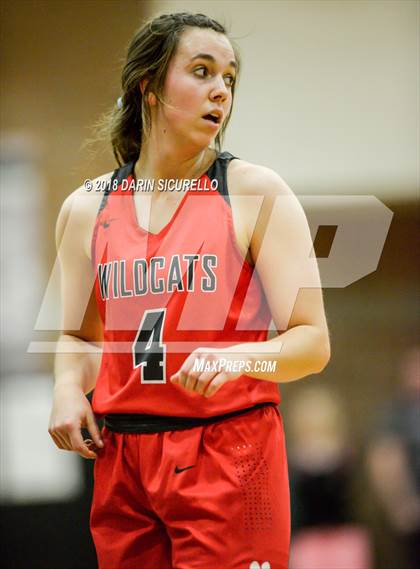 Thumbnail 2 in Mount Si vs. Westview (Nike Tournament of Champions) photogallery.