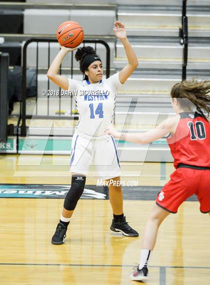 Thumbnail 1 in Mount Si vs. Westview (Nike Tournament of Champions) photogallery.