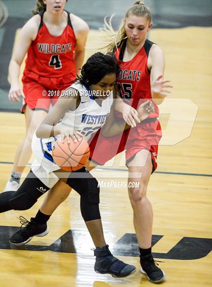 Thumbnail 1 in Mount Si vs. Westview (Nike Tournament of Champions) photogallery.