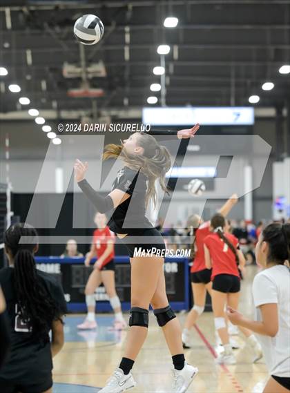Thumbnail 3 in Faith Lutheran vs. Moreno Valley (Nike TOC Southwest) photogallery.