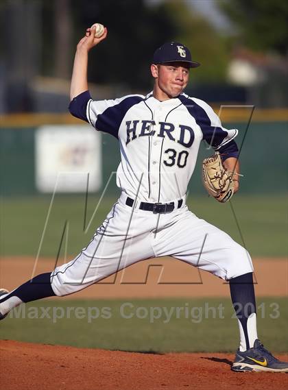 Thumbnail 2 in Davis @ Elk Grove photogallery.