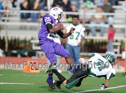 Thumbnail 1 in Yorktown @ New Rochelle (Section 1 Class AA Semifinal) photogallery.