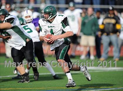 Thumbnail 3 in Yorktown @ New Rochelle (Section 1 Class AA Semifinal) photogallery.
