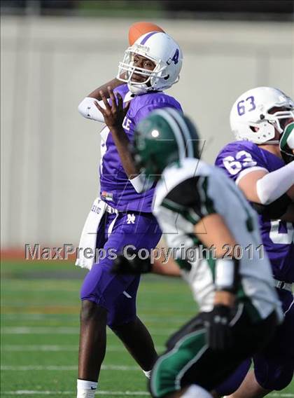 Thumbnail 2 in Yorktown @ New Rochelle (Section 1 Class AA Semifinal) photogallery.