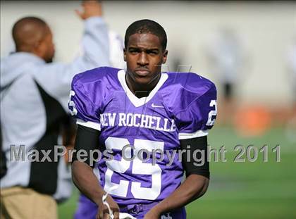 Thumbnail 1 in Yorktown @ New Rochelle (Section 1 Class AA Semifinal) photogallery.