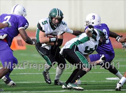 Thumbnail 2 in Yorktown @ New Rochelle (Section 1 Class AA Semifinal) photogallery.