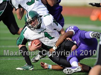 Thumbnail 3 in Yorktown @ New Rochelle (Section 1 Class AA Semifinal) photogallery.