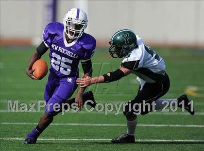 Thumbnail 1 in Yorktown @ New Rochelle (Section 1 Class AA Semifinal) photogallery.