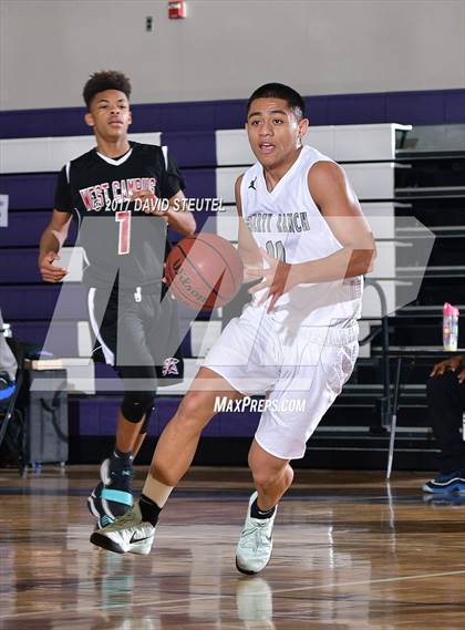 Thumbnail 1 in West Campus vs. Liberty Ranch (St. Hope Elite Classic) photogallery.
