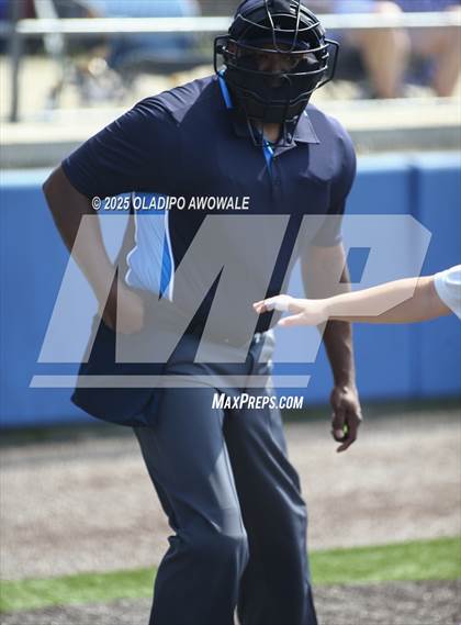 Thumbnail 1 in Flower Mound vs. Midway (UIL 6A Softball Div I State Semifinals) photogallery.
